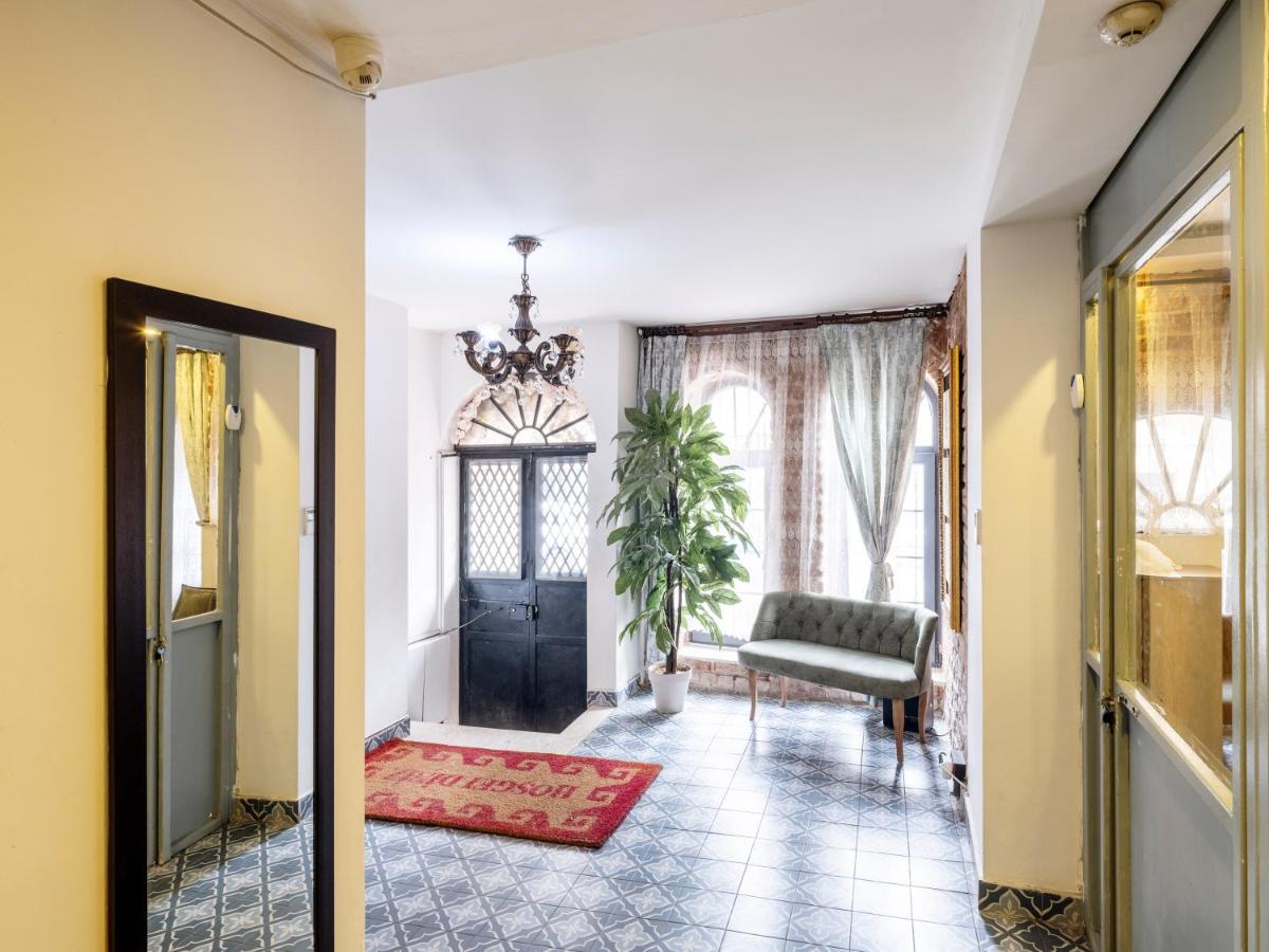 The Red Tent Suite 88 Истанбул Екстериор снимка