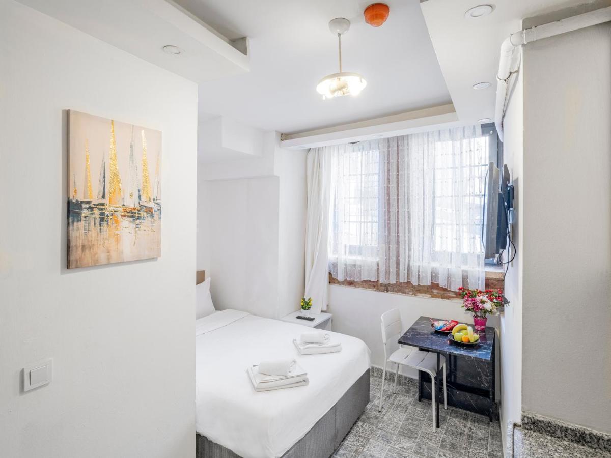 The Red Tent Suite 88 Истанбул Екстериор снимка