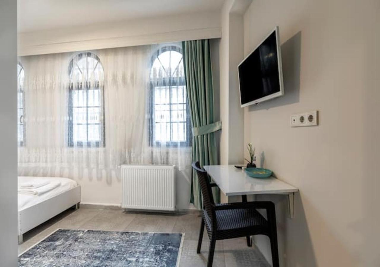 The Red Tent Suite 88 Истанбул Екстериор снимка